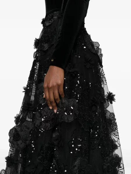 Rochie Nissa cu model floral de costum negru