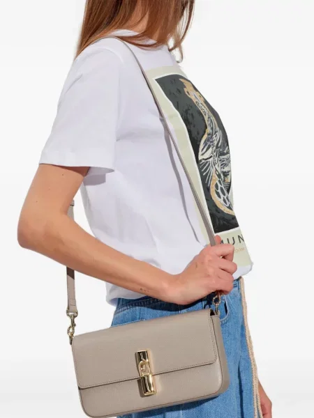Δερμάτινη τσάντα χιαστί Furla γκρι
