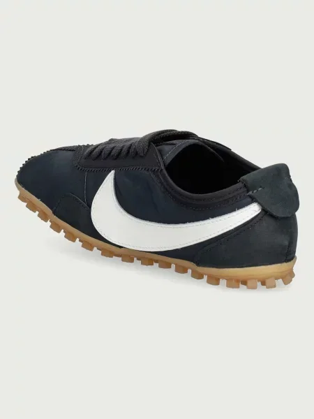 Nike Sportswear Moon Shoe ESS sneakersy czarne