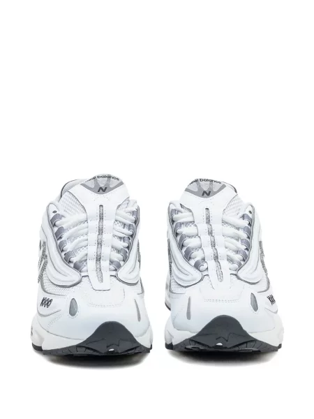 Маратонки New Balance розово