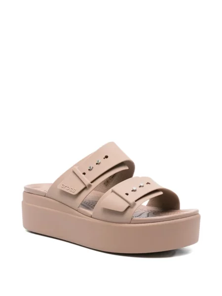 Sandale Crocs cu cataramă