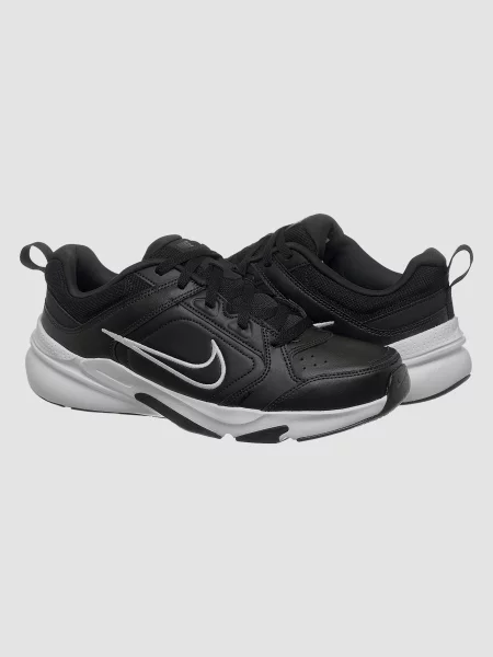 Кожаные кроссовки Nike черные