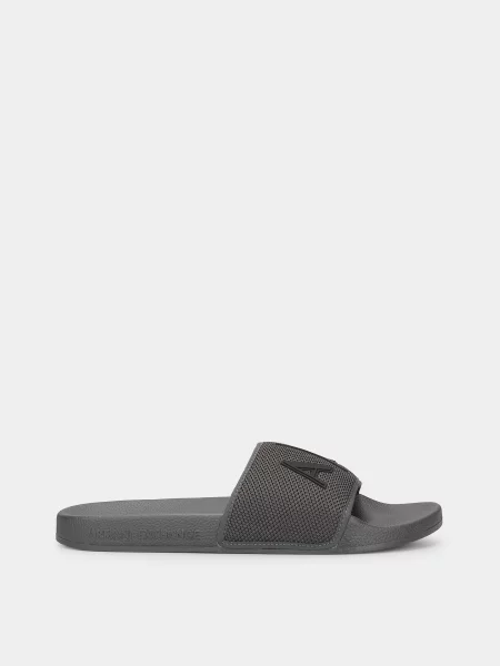 Шлепанцы Armani Exchange черные