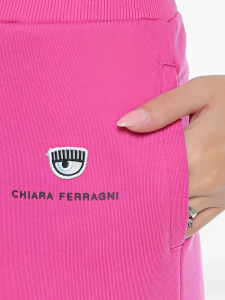 Pantaloni Chiara Ferragni cu broderie roz