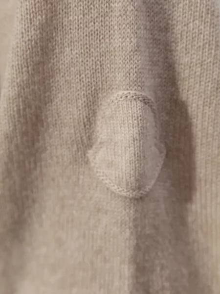 Pulover Moncler din cașmir