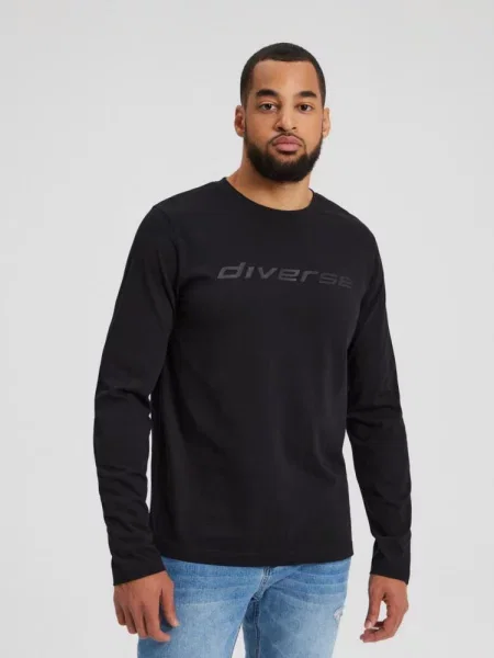 Лонгслив Diverse черный