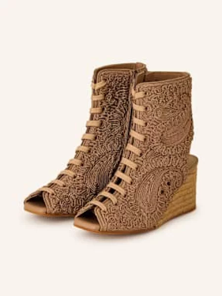 Lodičky Castañer hnědé