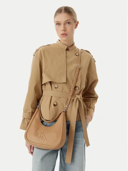Calvin Klein Geantă de umăr maro deschis bej