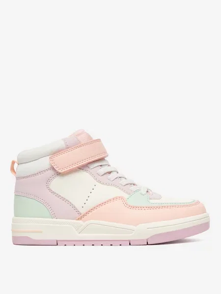 Sneakersy