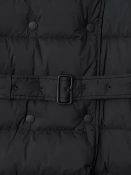 Cu centură geacă cu puf Burberry cu glugă negru