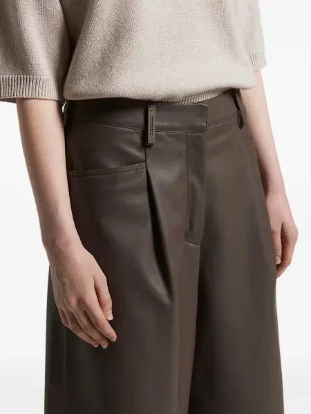 Pantaloni scurți Peserico din piele plisate maro