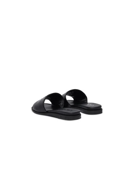 Papucs DKNY Chicago fekete