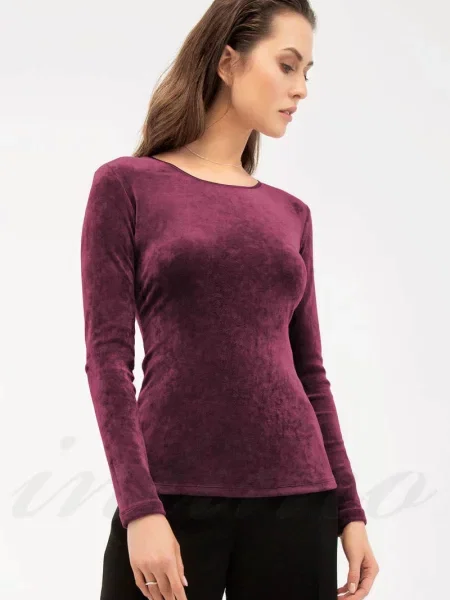 Велюровый джемпер чорний