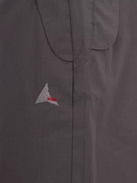 Pantaloni scurți Roa cu autograf gri