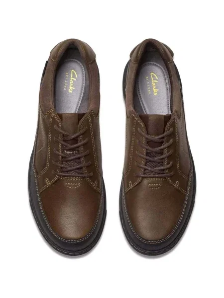 Pantofi Clarks maro
