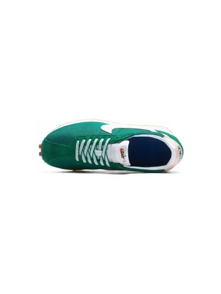 Pantofi Nike roz