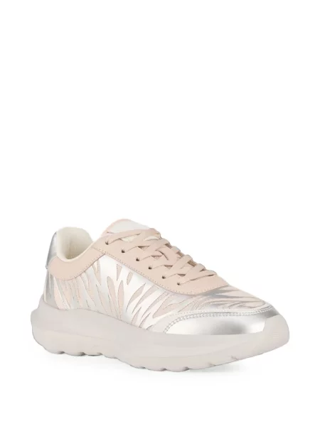 Sneakerși Kat Maconie roz