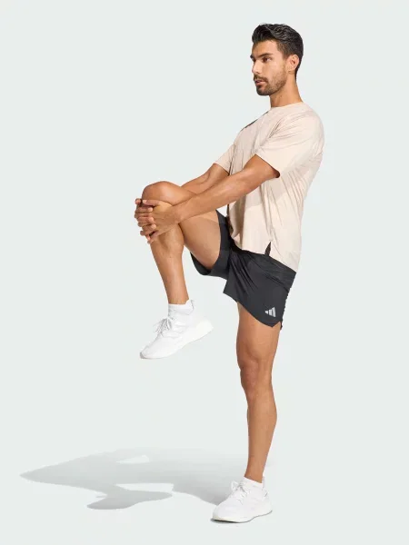 Переработанный спортивная футболка Adidas бежевая