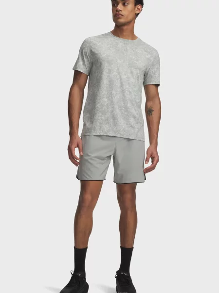 Короткие спортивные шорты Under Armour серые