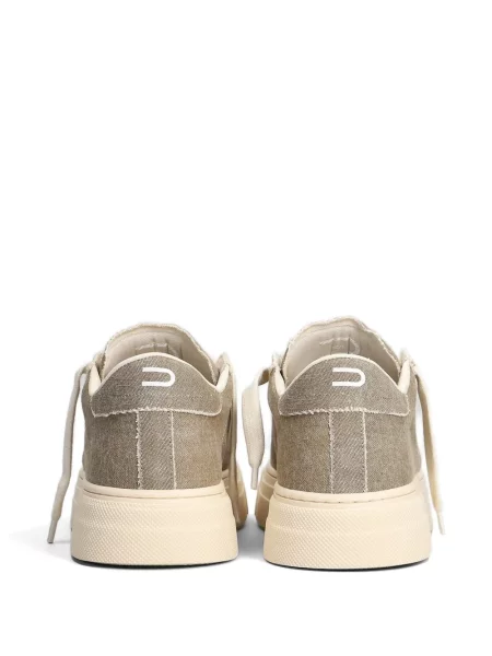 Sneakerși Demna cu șireturi din dantelă