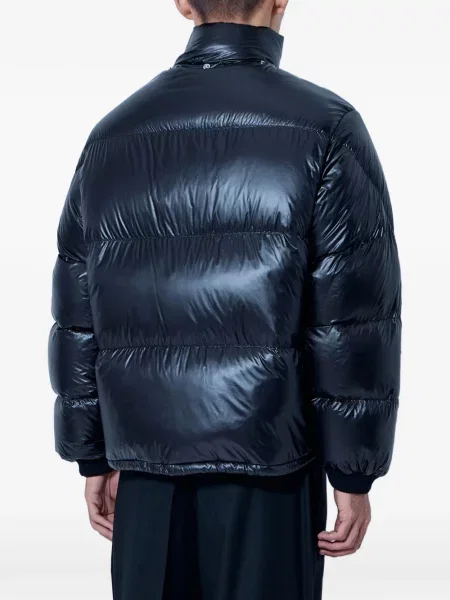 Pūkinė striukė Moncler juoda