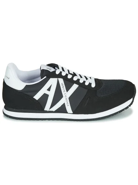 Sportcipő Armani Exchange Black/White fekete
