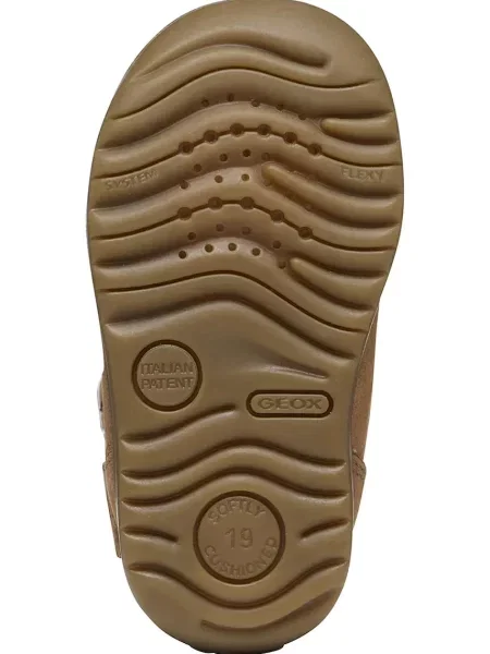 Geox боти за деца от кожа MACCHIA кафяво