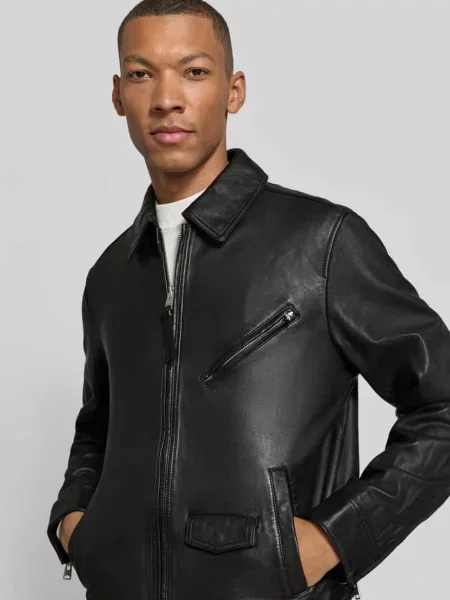 Kurtka skórzana z skóra owcza o kroju regular fit Allsaints czarna