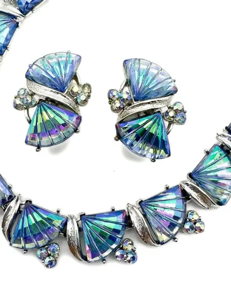 Колие Jennifer Gibson Jewellery сребристо