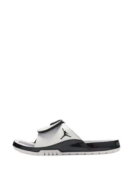 Papuci Jordan cu broderie negru