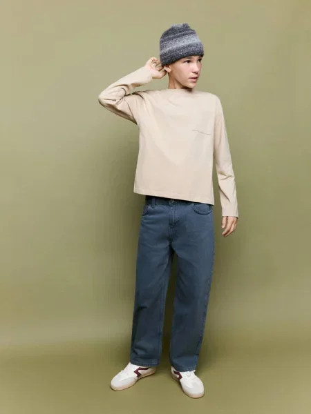 Koszulka z bawełny loose fit piaskowy Dzieci lata MANGO KIDS
