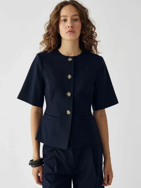 Noella Blejzr Kasaundra námořnická modř