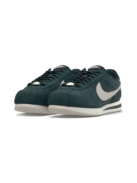Pantofi Nike gri