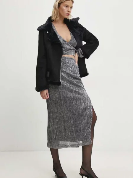 Halenka Answear Lab vzorovaná černá