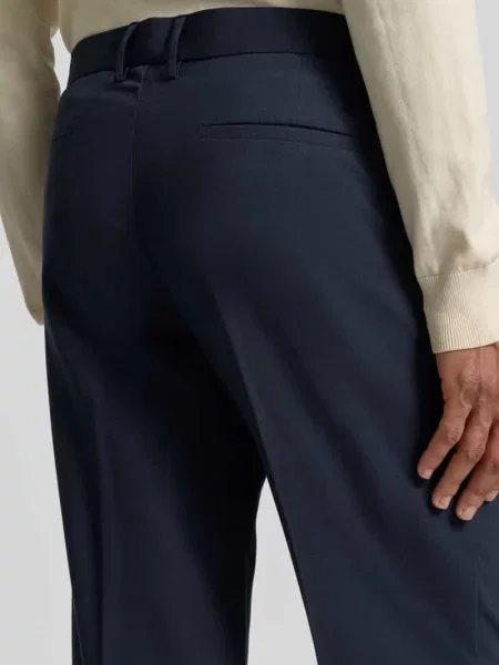 Spodnie materiałowe o kroju slim fit z dodatkiem Lindbergh granatowe