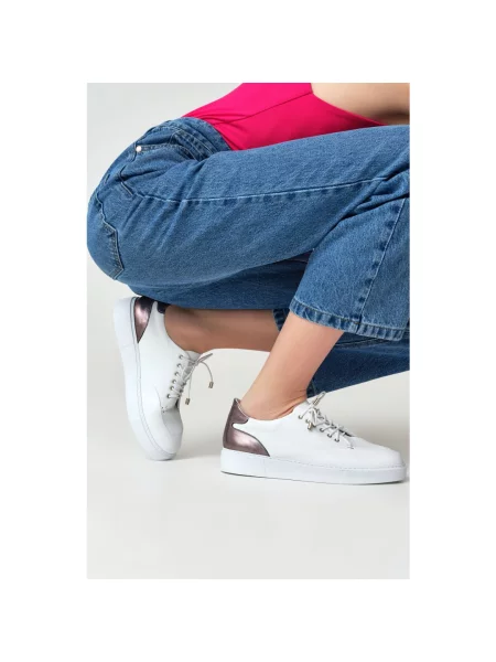 Кеди Estro білі