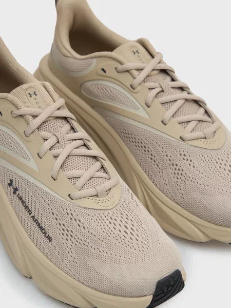 Кроссовки Under Armour Rogue бежевые