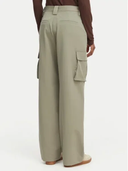 Guess Szövet nadrág Khaki