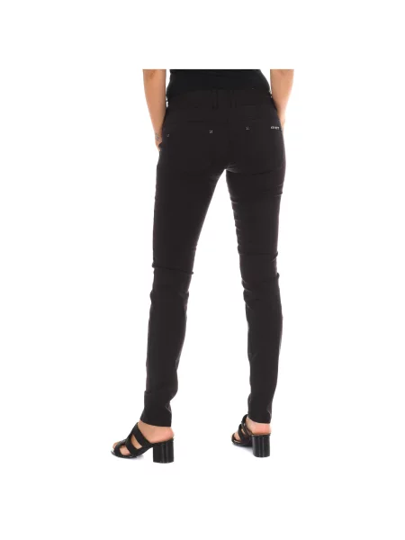 Blugi Met negru