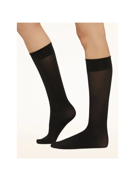 Aksamitne skarpety Wolford czarne