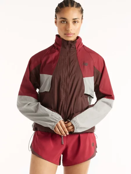 Вітровка New Balance