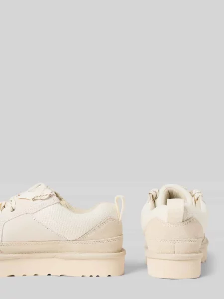 Sneakersy Ugg sznurowane beżowe