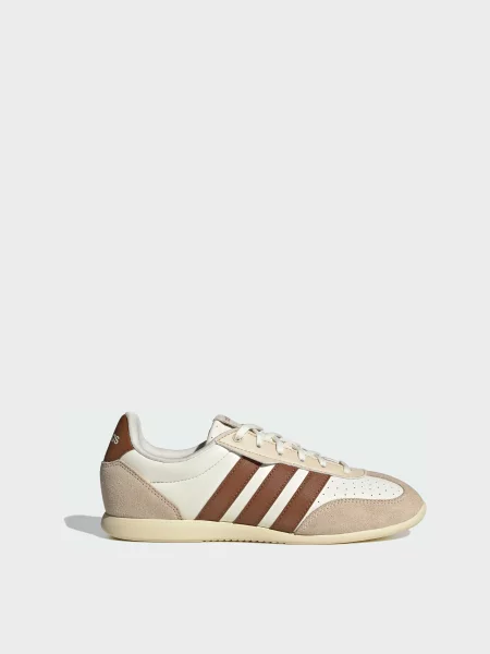 Кросівки adidas синтетичний білий