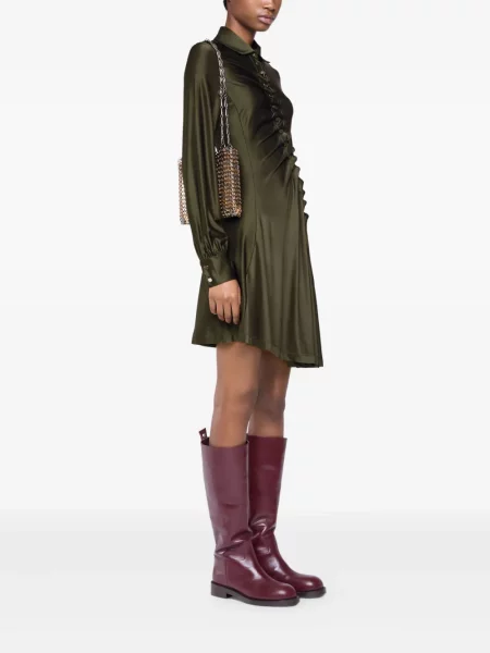 Rochie Rabanne drapată de costum verde