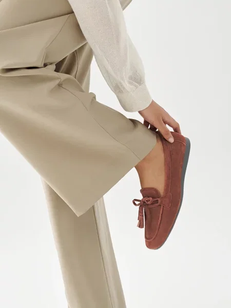 Vagabond Shoemakers női velúr mokaszin HILLARY