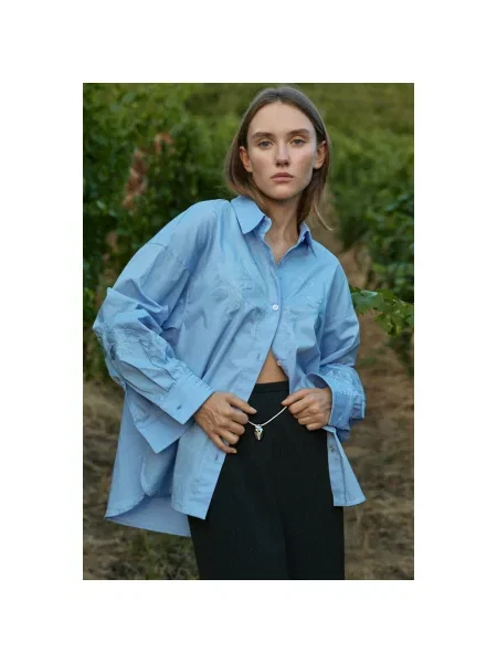 Сорочка з вишивкою Estro блакитна