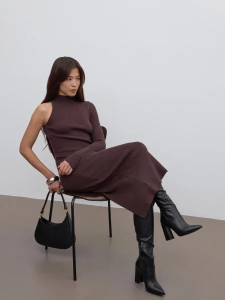 Сукня міді Estro віскоза/нейлон коричневий