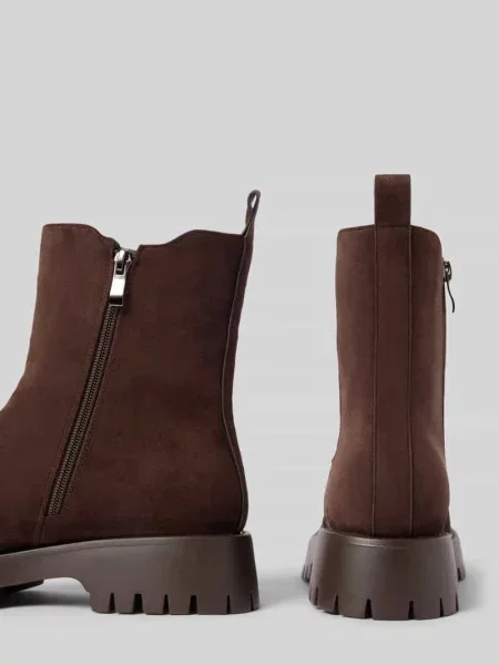 Buty chelsea z imitacji zamszu Bianco