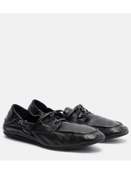 Pantofi loafer Prada din piele negru