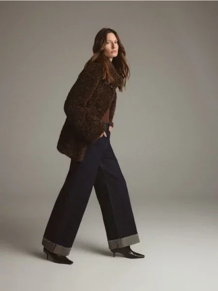 Reserved Куртка зі штучної овчини коричневий